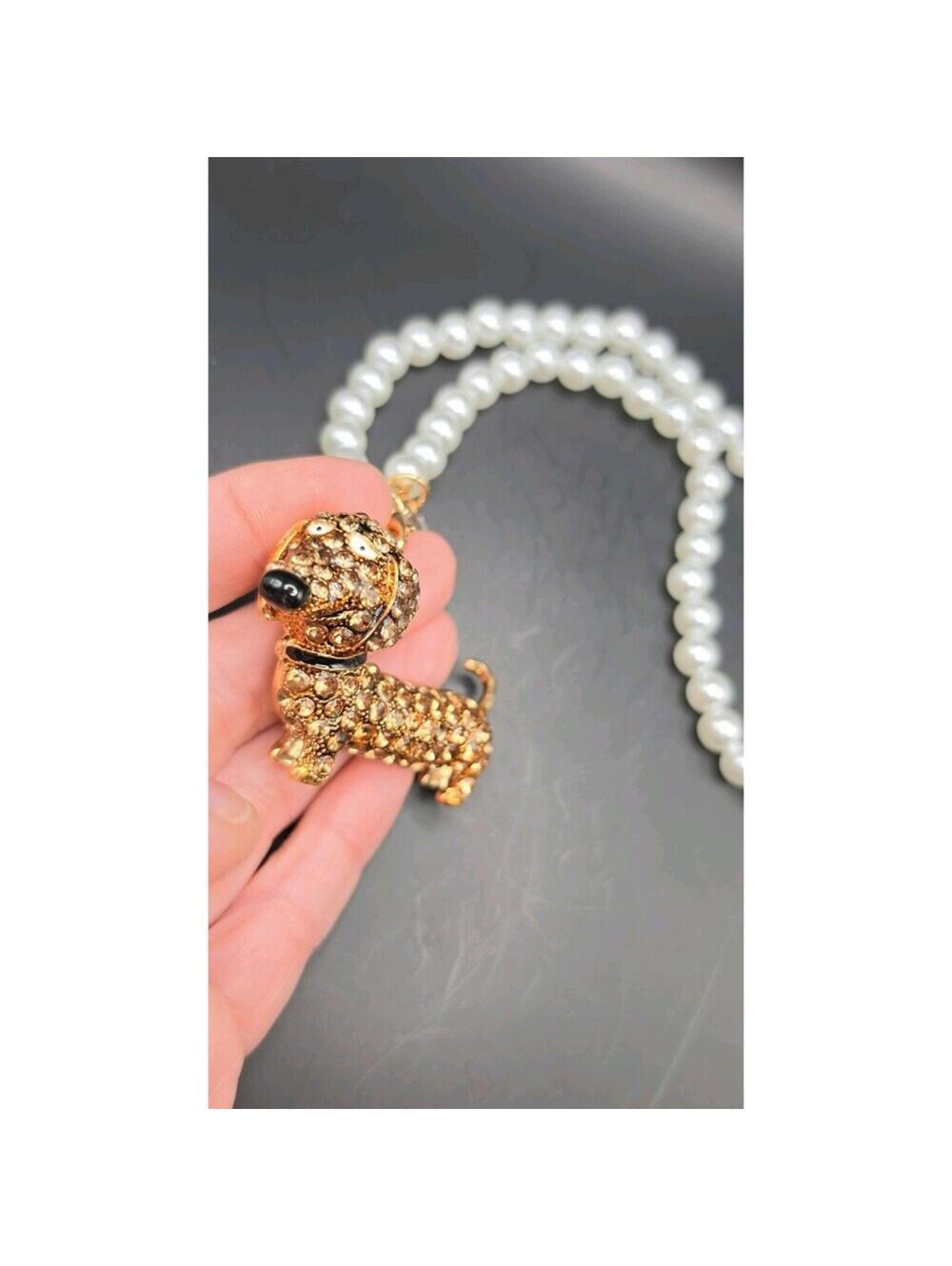 Cute Dachshund Dog Pearl Necklace or Bag Charm - Picture 4 of 4